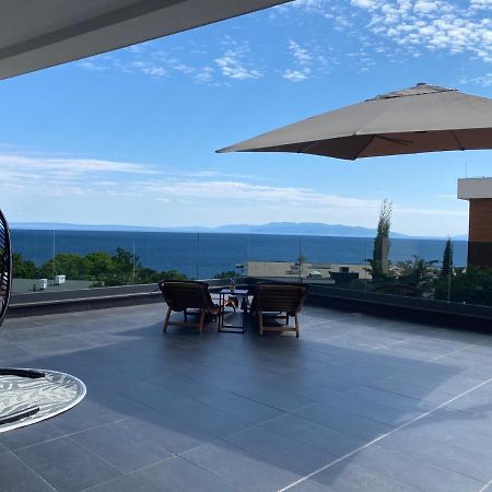 רייקה Sea View Deluxe Apartment מראה חיצוני תמונה