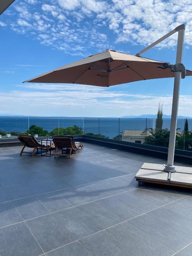 רייקה Sea View Deluxe Apartment מראה חיצוני תמונה